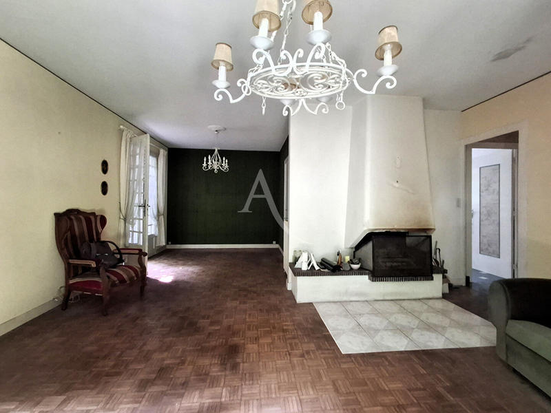 Maison - 130 m² - 7 pièces