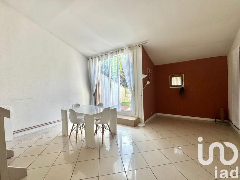 Appartement - 92 m² - 4 pièces