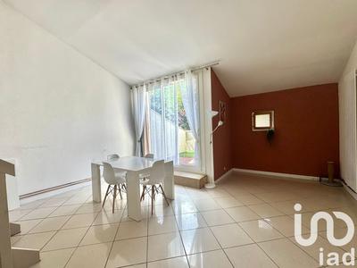 Appartement - 92 m² - 4 pièces