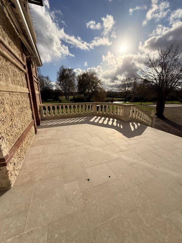 Maison de maîtres - 241 m² - 8 pièces