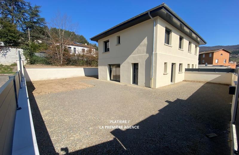 Maison - 103 m² - 4 pièces