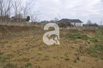 Terrain - 1 200 m²