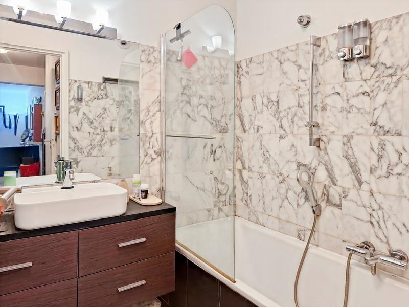 Appartement - 49 m² - 2 pièces