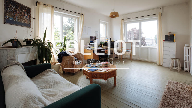 Maison - 226 m² - 9 pièces