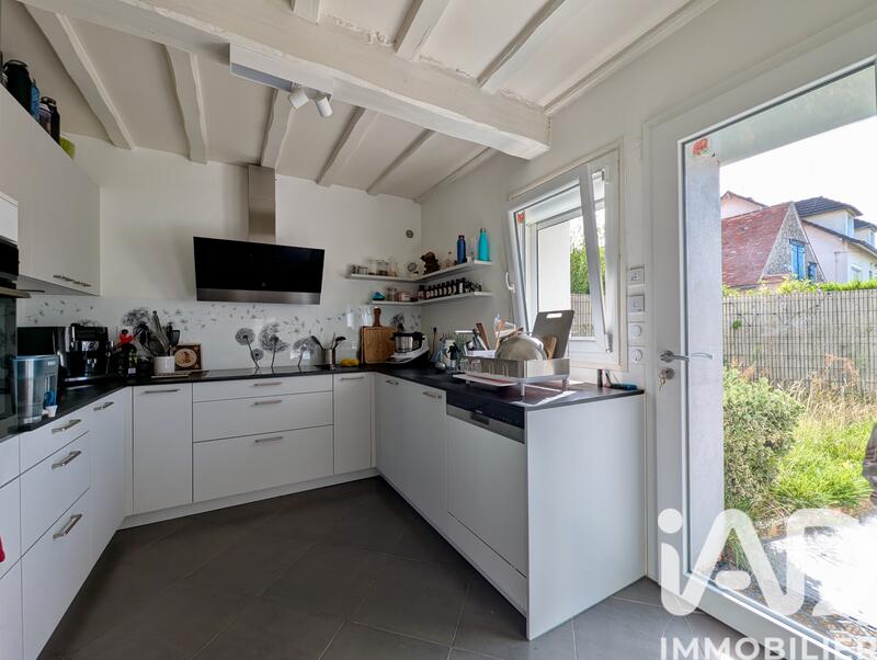 Maison - 180 m² - 6 pièces