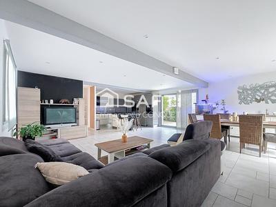 Maison - 130 m² - 5 pièces