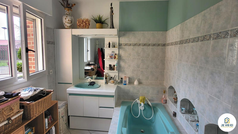 Maison - 195 m² - 6 pièces