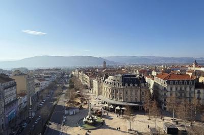 Appartement - 144 m² - 6 pièces