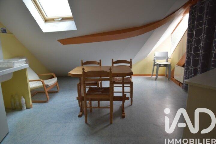 Maison de maîtres - 251 m² - 16 pièces