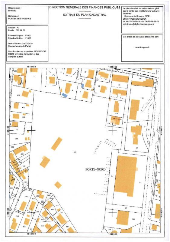 Entrepôt - 1 500 m²
