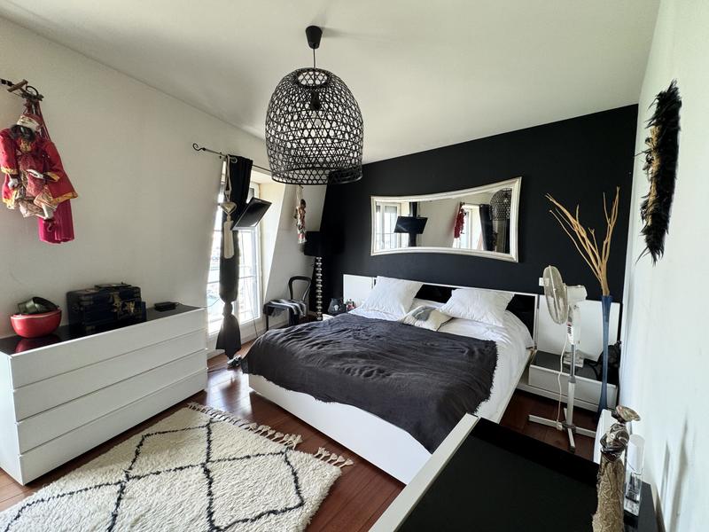 Appartement - 171 m² - 5 pièces