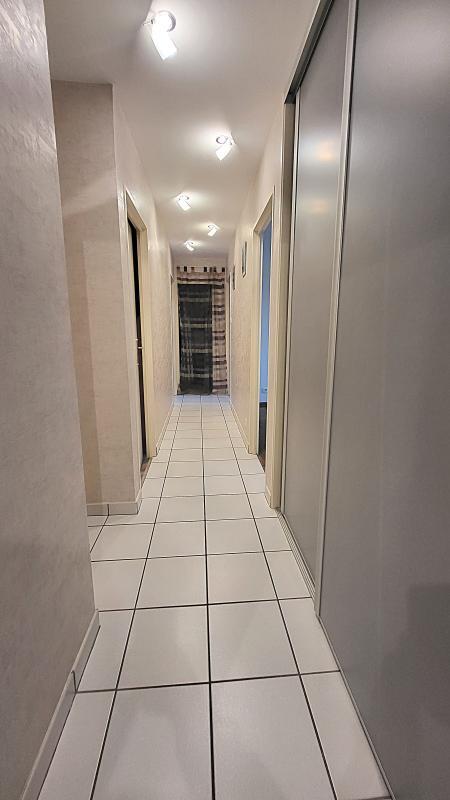 Appartement - 90 m² - 5 pièces