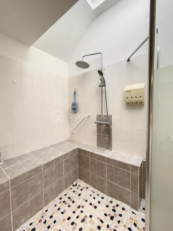 Mas - 382 m² - 13 pièces