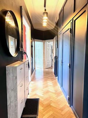 Appartement - 129 m² - 6 pièces