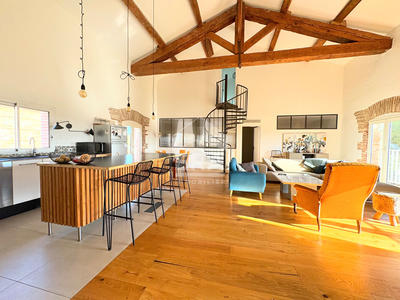 Mas - 186 m² - 5 pièces