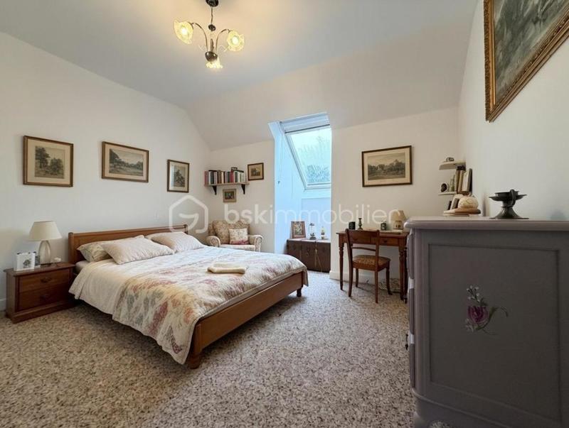 Maison de bourg - 184 m² - 8 pièces