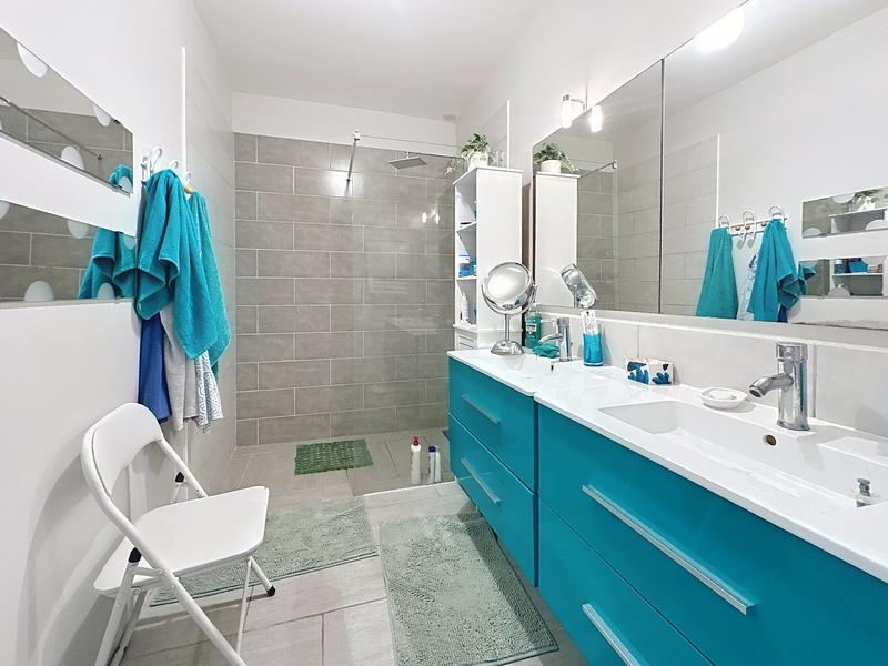 Maison - 110 m² - 4 pièces