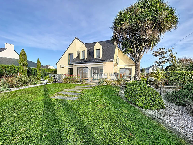 Maison - 164 m² - 4 pièces