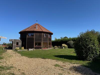 Maison contemporaine - 213 m² - 8 pièces