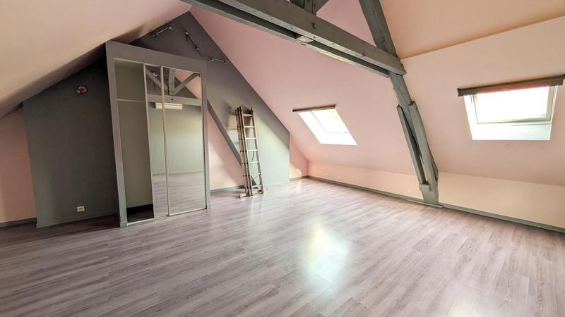 Maison - 183 m² - 6 pièces