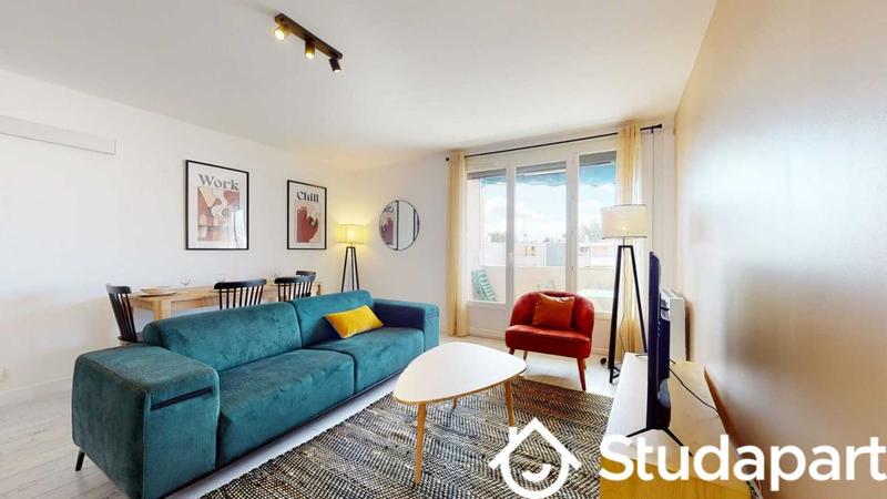 Chambre - 11 m² - 1 pièce