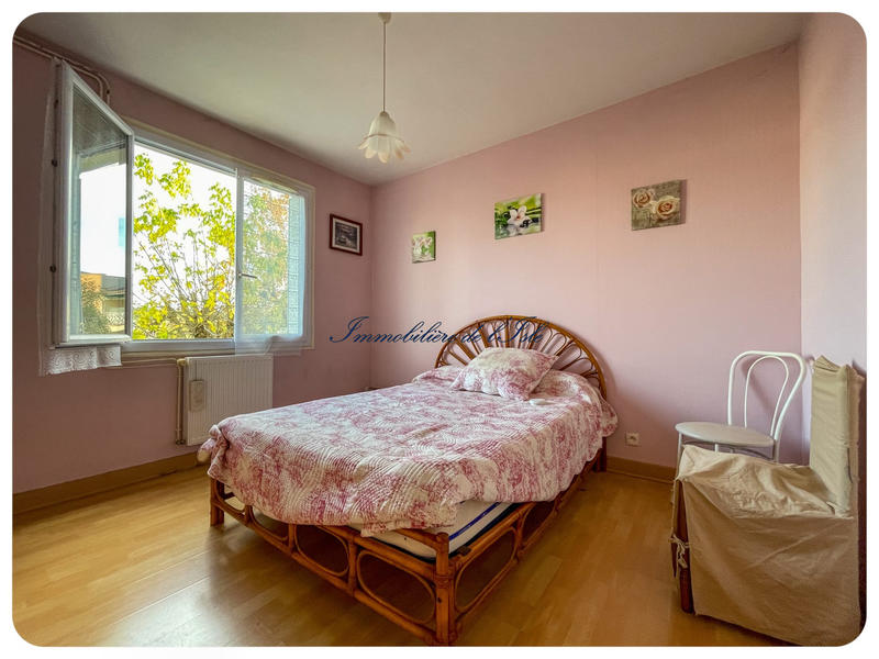 Appartement - 70 m² - 4 pièces