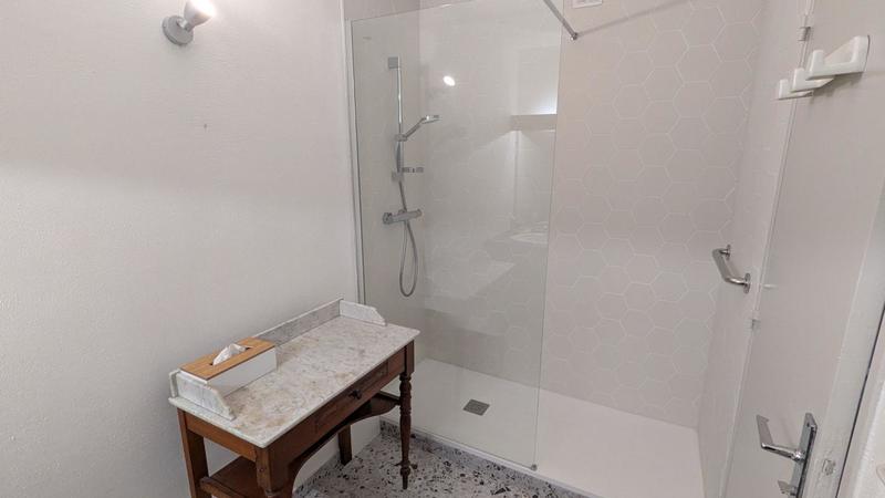 Appartement - 82 m² - 3 pièces