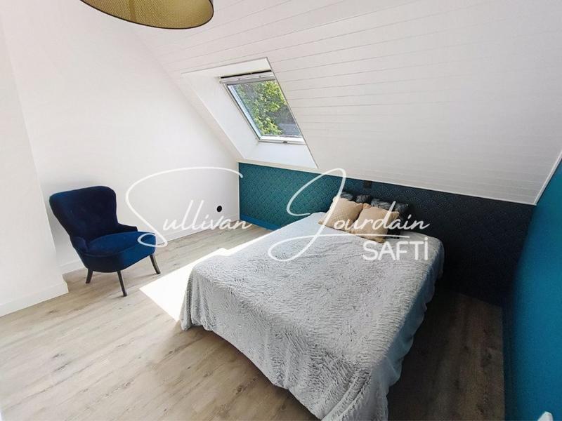 Maison - 143 m² - 6 pièces