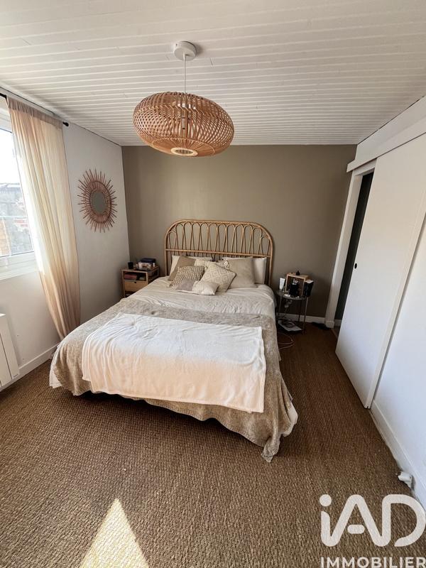 Maison - 180 m² - 7 pièces