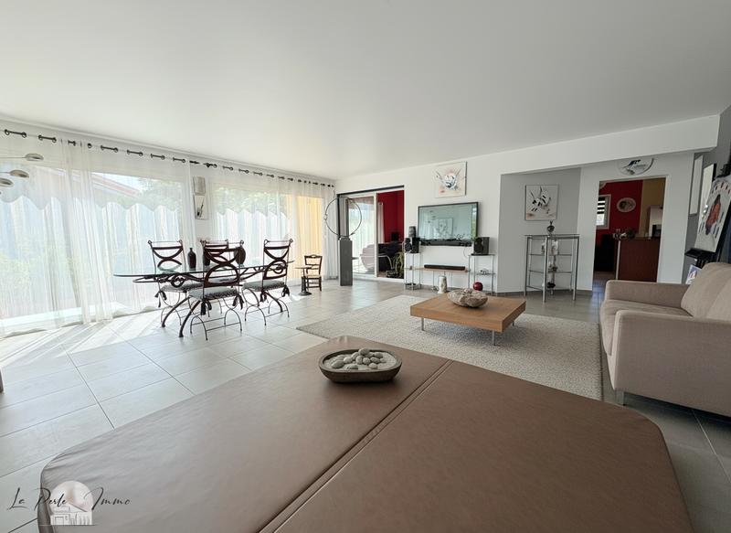 Villa - 172 m² - 4 pièces