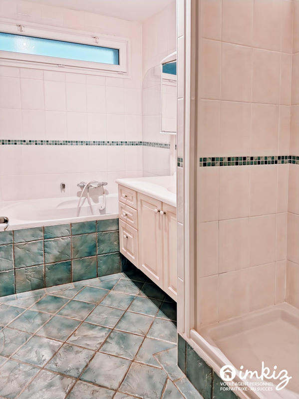 Appartement - 92 m² - 4 pièces