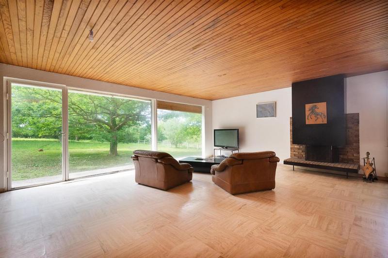 Propriété - 219 m² - 6 pièces