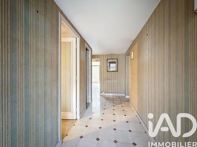 Maison - 145 m² - 6 pièces