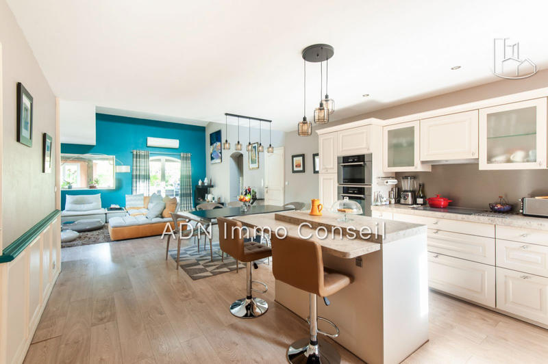 Maison - 152 m² - 5 pièces