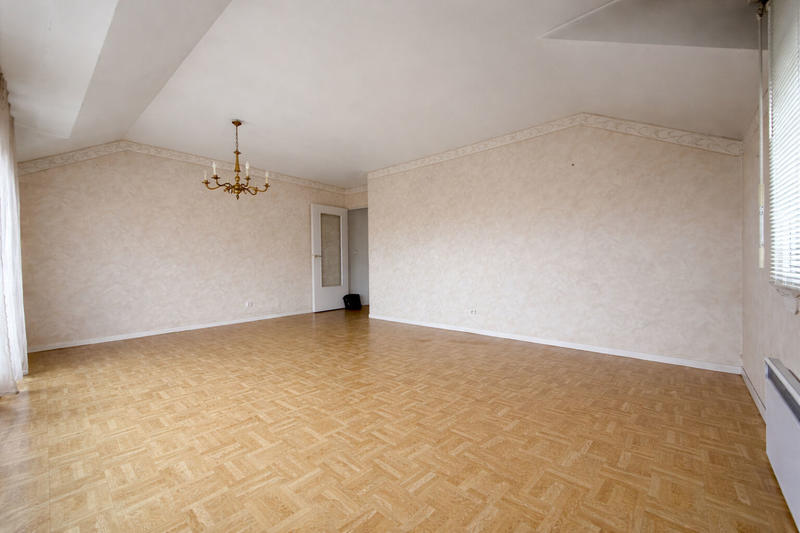 Appartement - 84 m² - 4 pièces