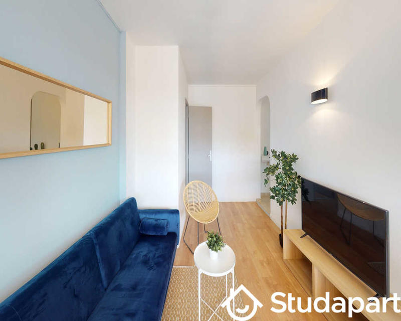 Chambre - 100 m² - 1 pièce