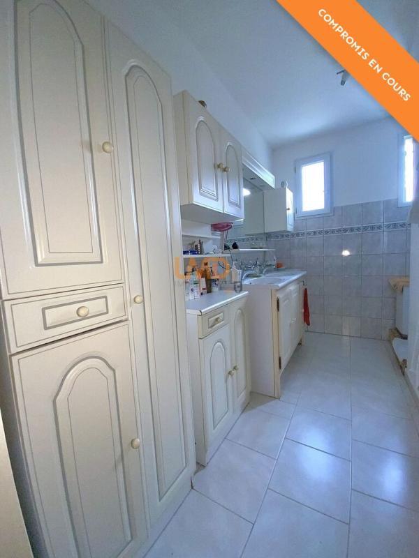 Demeure - 99 m² - 3 pièces