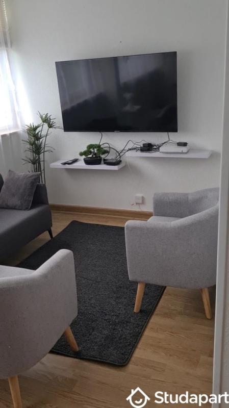 Chambre - 10 m² - 1 pièce