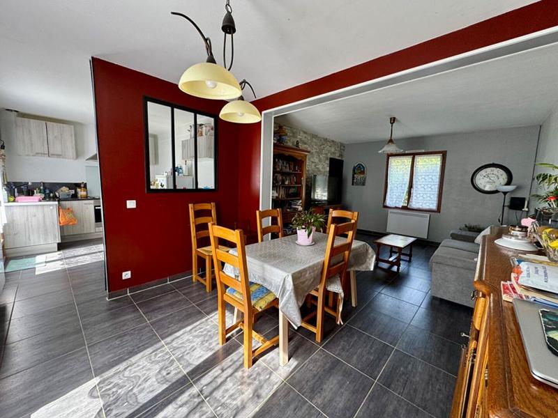 Maison - 100 m² - 5 pièces