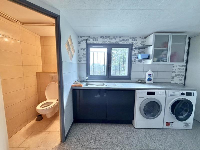 Maison - 188 m² - 8 pièces