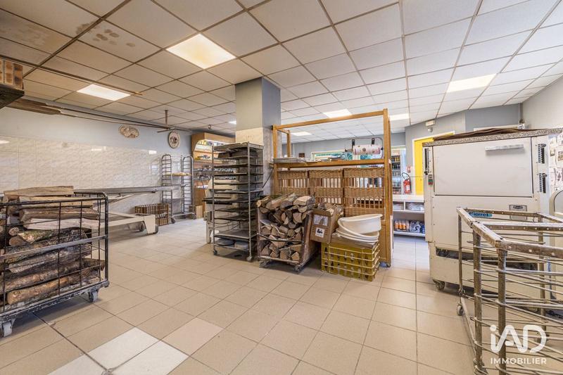 Local commercial - 152 m²