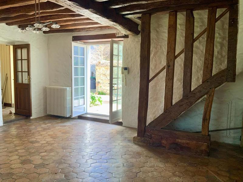 Maison - 240 m² - 9 pièces
