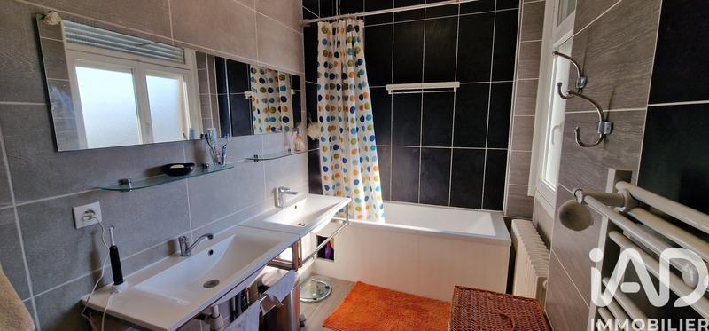 Maison - 162 m² - 7 pièces