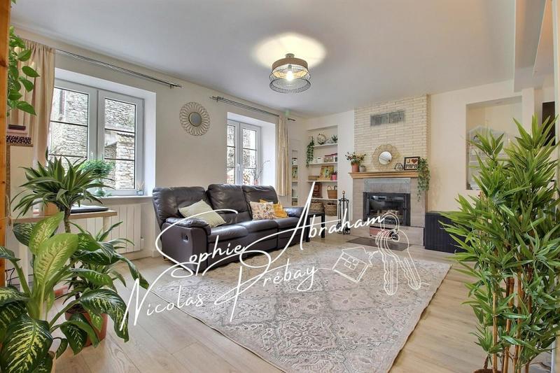 Maison - 73 m² - 6 pièces