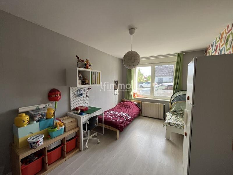 Maison - 189 m² - 8 pièces