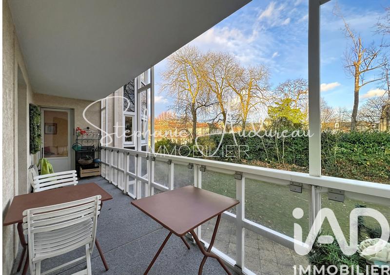 Appartement - 97 m² - 4 pièces