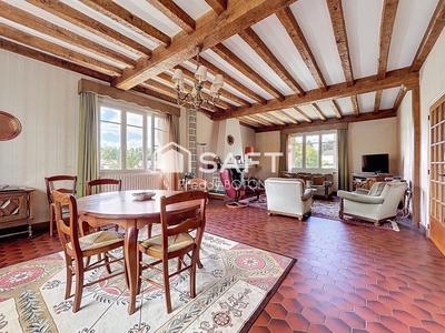 Maison - 126 m² - 10 pièces