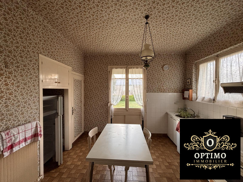 Maison traditionnelle - 103 m² - 6 pièces