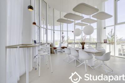 Chambre - 25 m² - 1 pièce