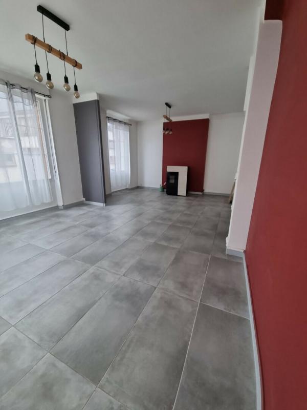 Maison - 123 m² - 7 pièces